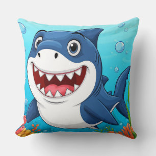 Coussin Requin de dessin animé souriant nageant sous l'eau