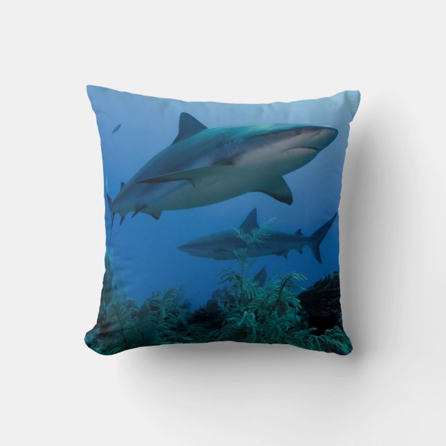 Coussin Requin des récifs des Caraïbes Jardines de la Rein (Recto)