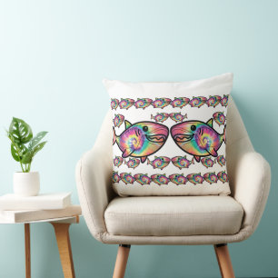 Coussin Requin Tie Dye : Un Délice Aquatique Coloré