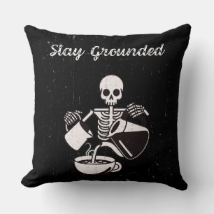 Coussin Restez à terre Squelette faisant du café Jeter l'o