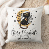 Coussin Restez magique : Chat noir, Lune, Étoiles et Nom p (Couverture)