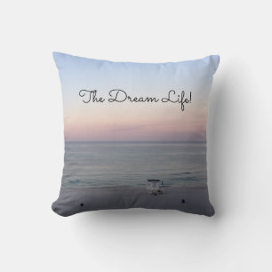 Coussin Rêve de vie au lever du soleil sur l'océan rose