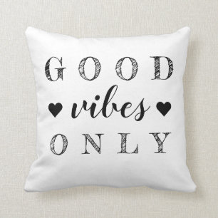 Coussin Réversible blanc noir de citation de Good Vibes