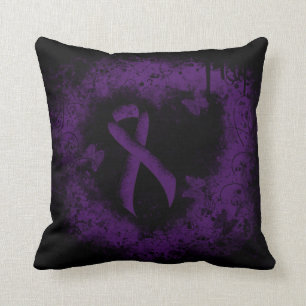 Coussin Ribbon de sensibilisation à la pourpre Coeur de gr