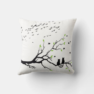 Coussin Romantic Cats on Tree Branch Silhouette pillows 