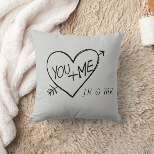 Coussin Romantique Gris Rouge You et moi Coeur monogramme (Couverture)