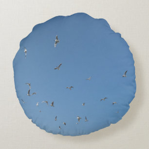 Coussin rond des mouettes volantes