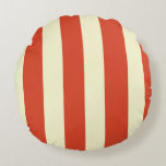 Coussin rond rayé de rétro chapiteau<br><div class="desc">Droite d'étape, gens ! Faites un pas jusqu'au rétro chapiteau extraordinaire barré autour du coussin. Oui, viennent on viennent tous ! Ce motif classique comporte au loin, rouges et crèmes les rayures réminiscentes d'une tente de cirque de chapiteau. Cette conception appareille admirablement avec la ligne de produits vintage du cirque...</div>
