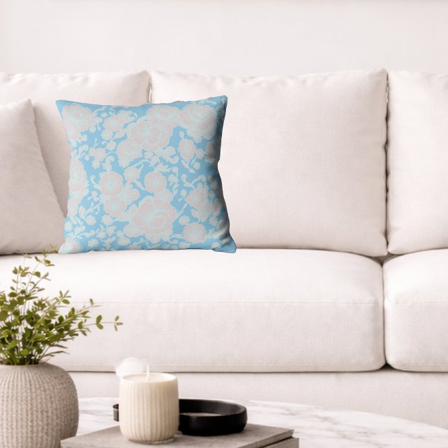Coussin Rosalie – Floral Bleu Clair (Créateur téléchargé)