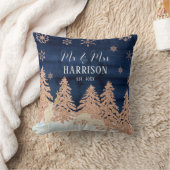 Coussin Rose Gold Navy Pailletés Hiver Forêt Monsieur et M (Couverture)