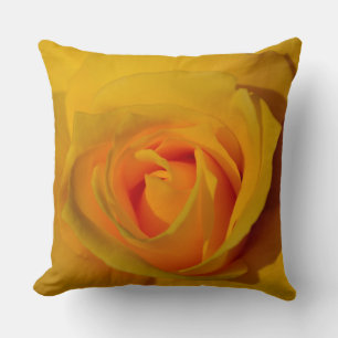 Coussin Rose jaune orange rose rose romantique
