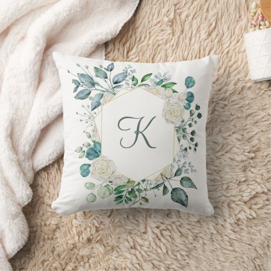 Coussin Roses blanches Monogram Fleurs eucalyptus verdure (Couverture)
