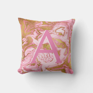 Coussin Roses indien et initiale décorée d'un monogramme