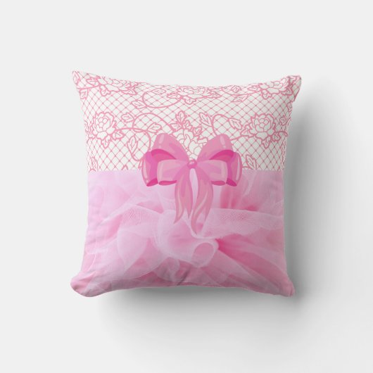 Coussin Rouffle rose lacé (Recto)