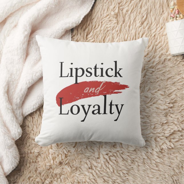 Coussin Rouge à Lèvres Chic et Loyauté (Couverture)