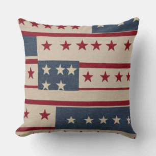 Coussin Rouge blanc et bleu patchwork étoiles et rayures