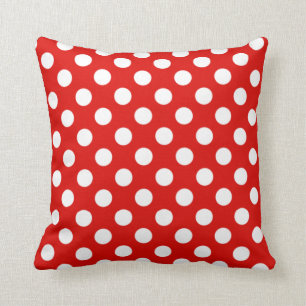 Coussin rouge et blanc de point de polka