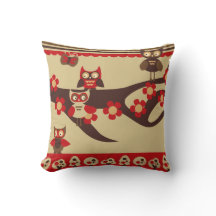 Coussin rouge et Brown de hiboux