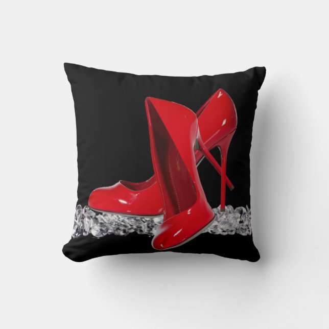 Coussin Rouges, hauts talons et diamants blancs (Recto)