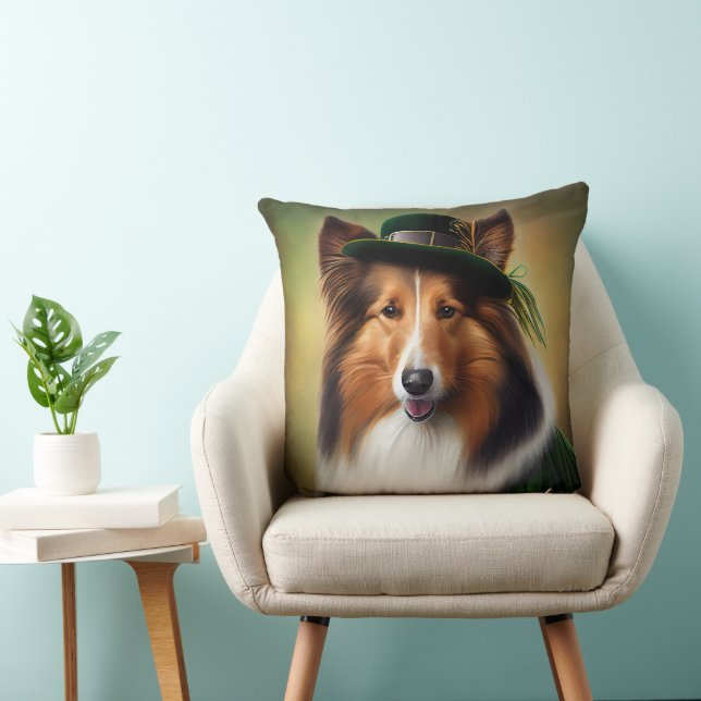 Coussin Rough Collie Chien dans la tenue de la Saint Patri (Chaise)