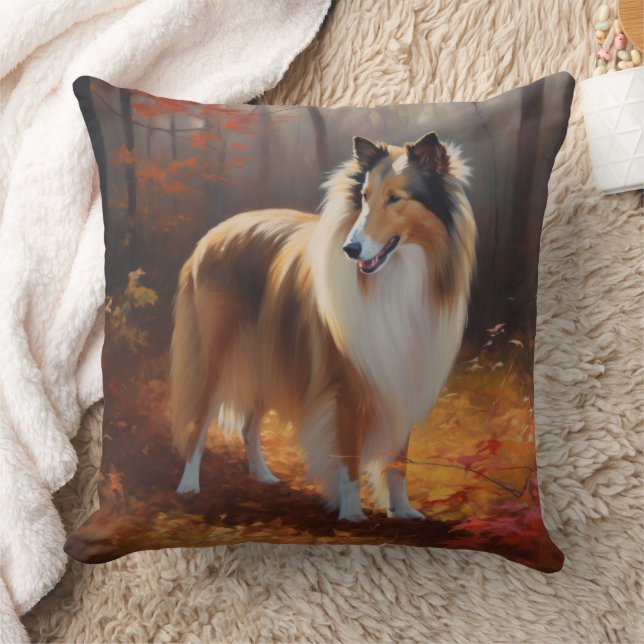 Coussin Rough Collie dans les feuilles d'automne qui tombe (Couverture)
