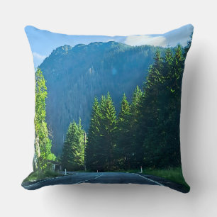 Coussin Route forestière des Carpates – Impression de mont