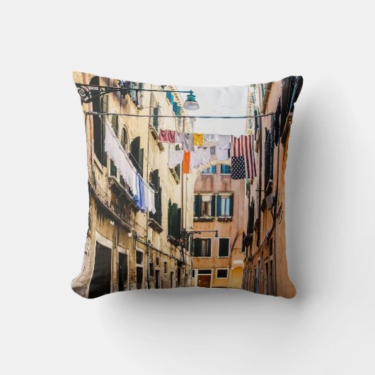 Coussin Rue étroite à Venise (Recto)