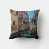 Coussin Rue étroite avec canal à Venise (Verso)