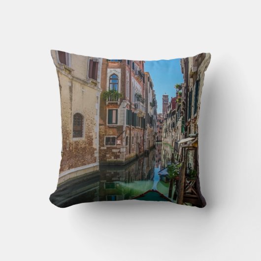 Coussin Rue étroite avec canal à Venise (Recto)
