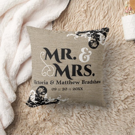 Coussin Rustic Burlap Regardez M. et Mme la Mariage (Couverture)