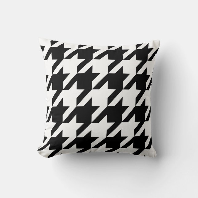 Coussin S.K. Toothy Throw Pillow (Recto)