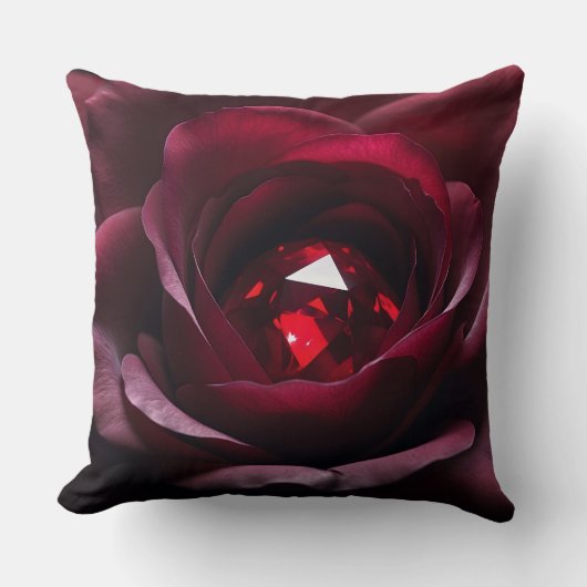 Coussin Satinheart Rouge – Ruby Rose Pillow (Recto)