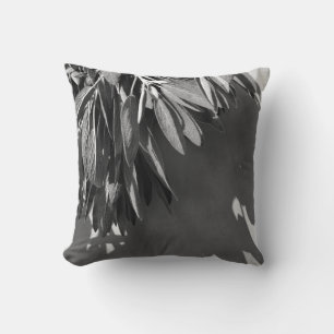 Coussin Sauge fraîchement coupée en nuances de gris