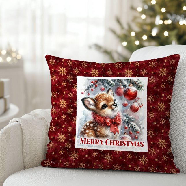 Coussin Scène de forêt de faon enchantée Cadeau de Noël co (Enchanting Fawn Forest Scene Cozy Gift Christmas pillow)