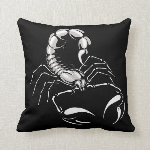Coussin Scorpion argenté non drôle