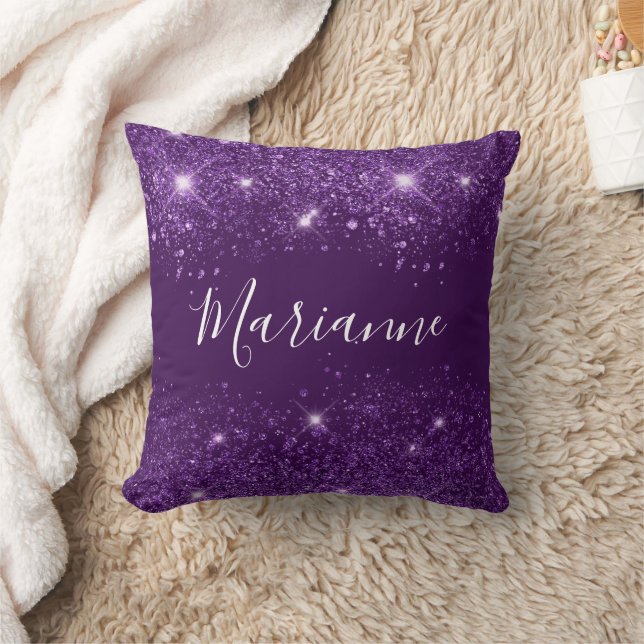Coussin Script de nom de parties scintillant violet glamou (Couverture)