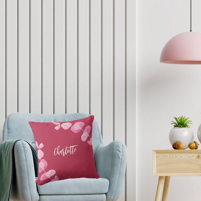 Coussin Script de nom d'eucalyptus rose magenta (Créateur téléchargé)