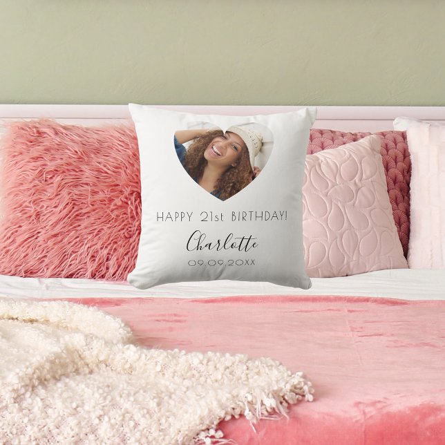 Coussin Script de nom photo noir blanc d'anniversaire (Créateur téléchargé)