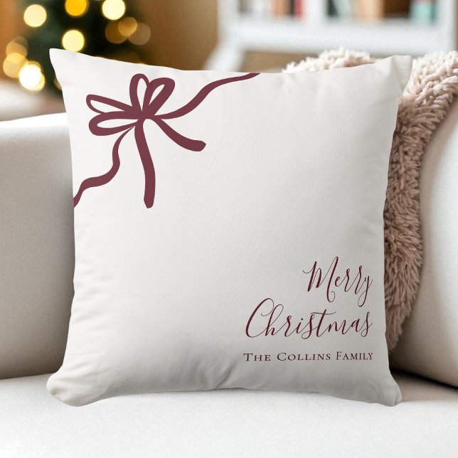 Coussin Script moderne Red Festin Bow Joyeux Noël (Modern Red Festive Bow Script Merry Christmas Throw Pillow)
