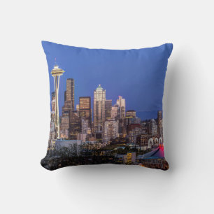 Coussin Seattle, centre-ville et mont Rainier au crépuscul