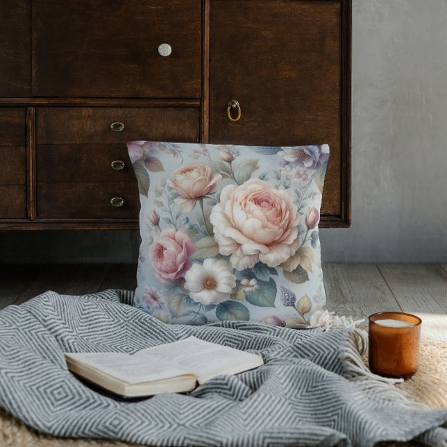 Coussin Shabby Chic Rose Antique  (Créateur téléchargé)
