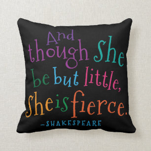 Coussin Shakespeare bien qu'elle soit carreau féroce