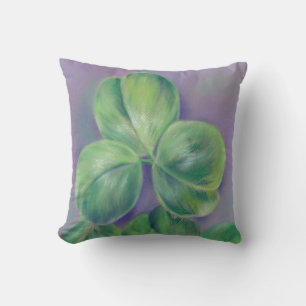 Coussin Shamrocks de Clover vert sur Purple Pastel Art