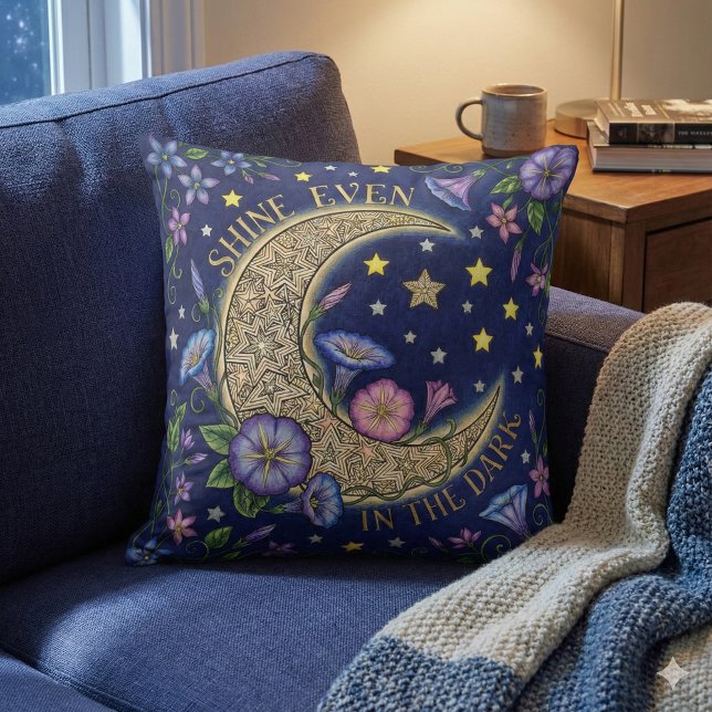 Coussin Shine Even In The Dark Throw Pillow (Encourage someone to shine with this, "Shine even in the dark" throw pillow! )