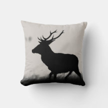 Silhouette de cerf rouge noir et blanc