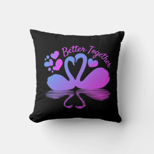 Coussin Silhouette de deux cygnes dans l'eau