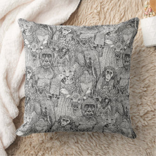 Coussin simplement des animaux de la jungle africaine noir
