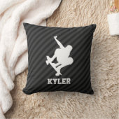 Coussin Skateboard ; Gris noir et gris foncé (Couverture)