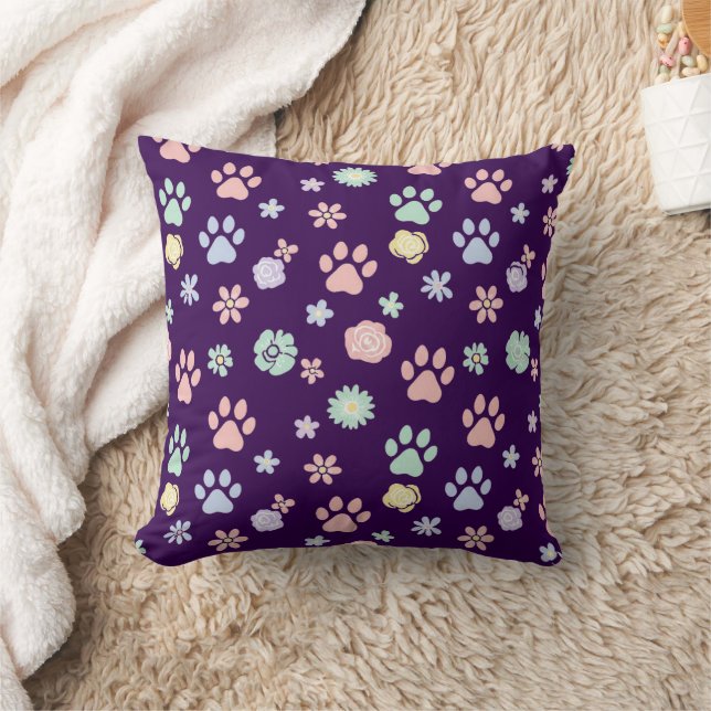 Coussin Soft Pastel Paw Prints and Flowers Pattern  (Couverture)