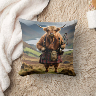 Coussin Sonneur de cornemuse de vache des Highlands écossa